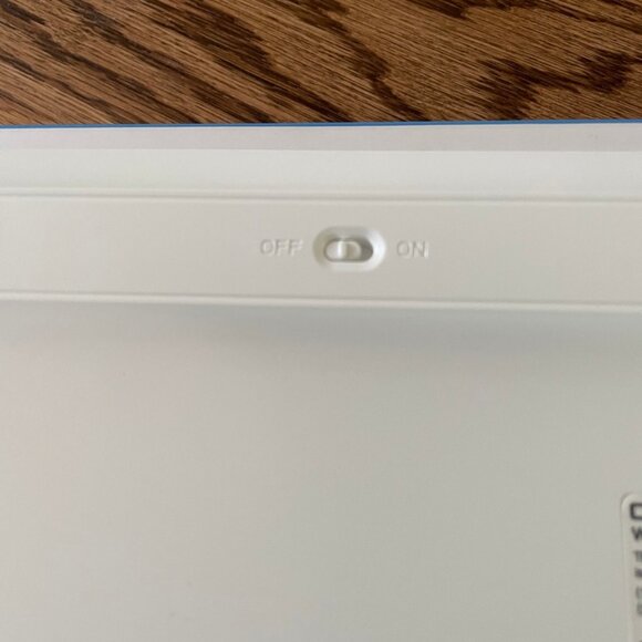 OMOTON Keyboard with Numeric, Ultra Slim Wireless Bluetooth Keyboard - Picture 7 of 11